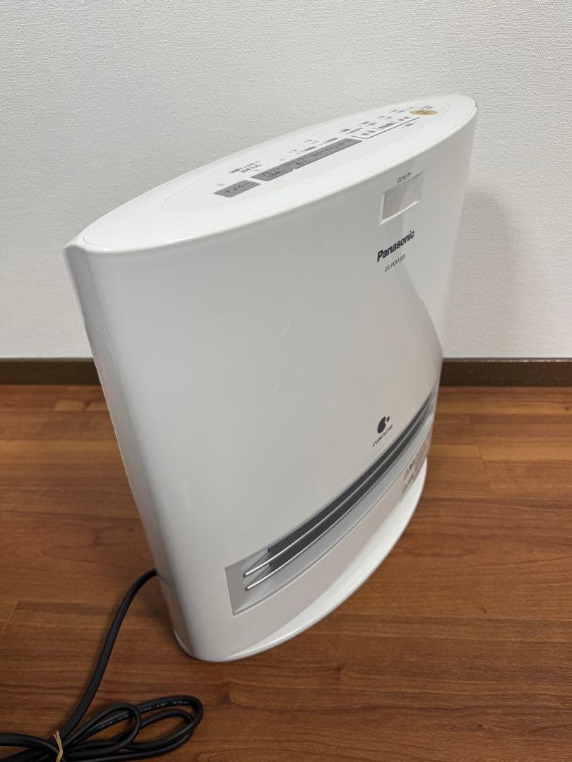 Panasonic 加湿機能付セラミックファンヒーターDS-FKX1205