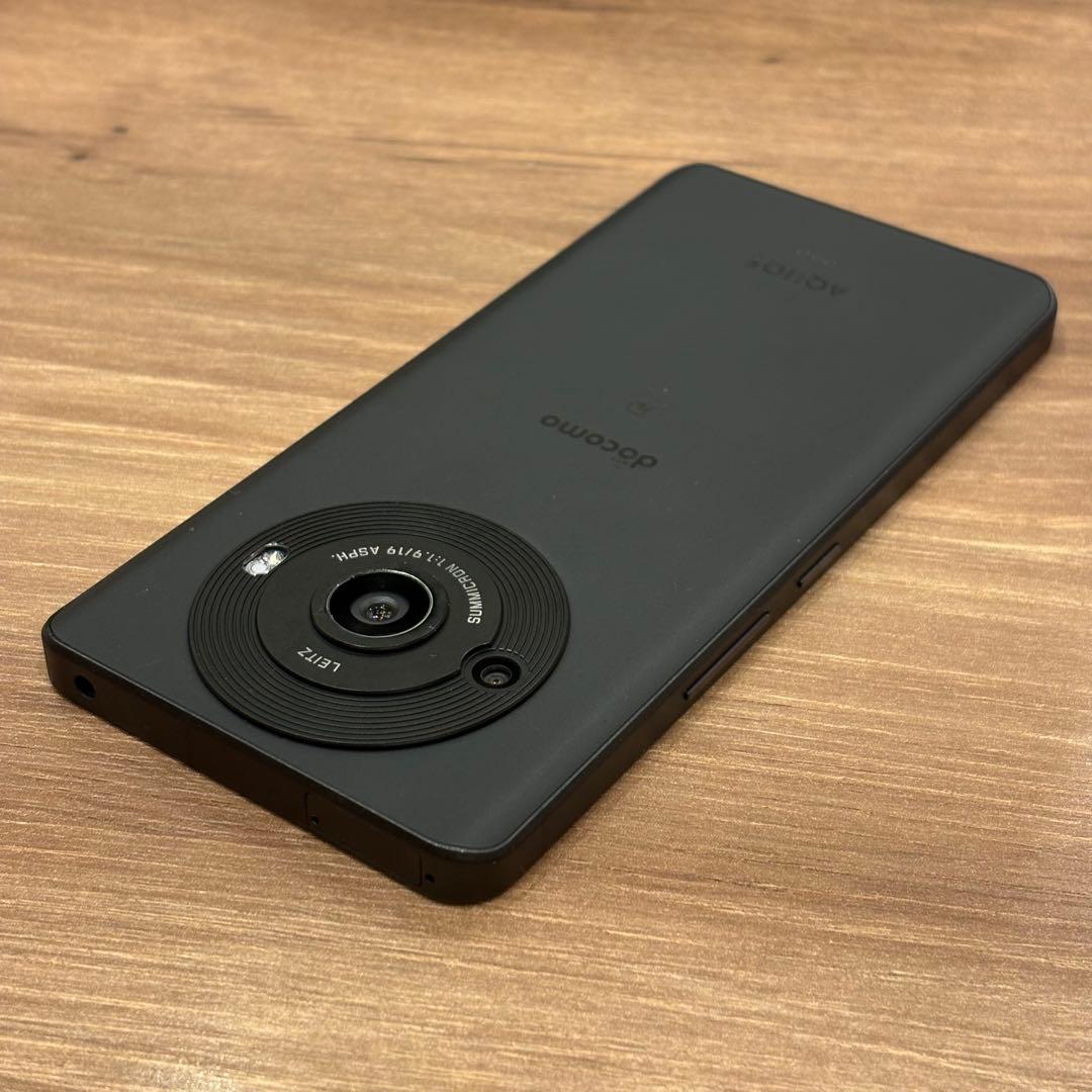 美品 AQUOS R8 Pro SIMフリー