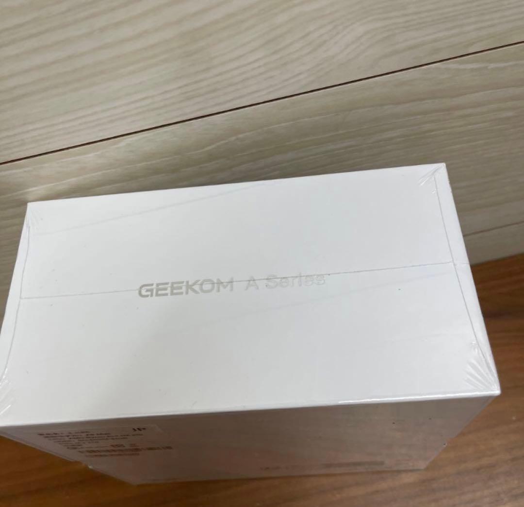 新品　GEEKOM A9 MAX AMD /Ryzen AI 9 HX 370