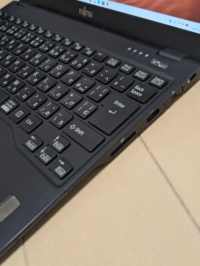 【中古】LIFEBOOK U9310E 第10世代 i5/8/256G