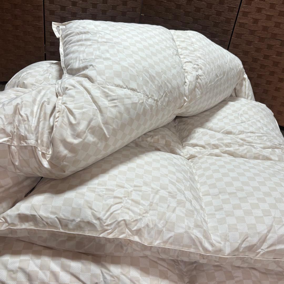 西川リビング　羽毛布団　ダウン90% DL ハンガリー　シルバーグースダウン