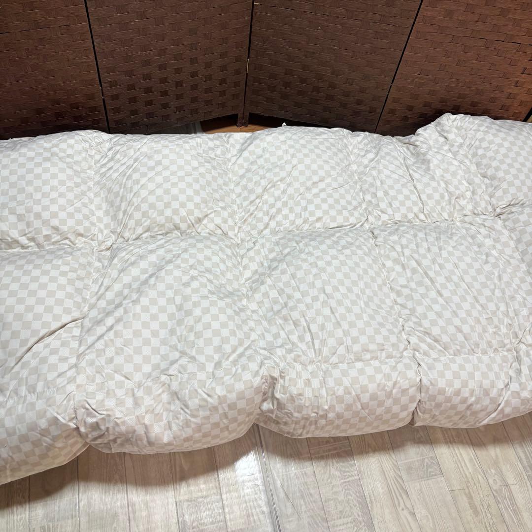 西川リビング　羽毛布団　ダウン90% DL ハンガリー　シルバーグースダウン