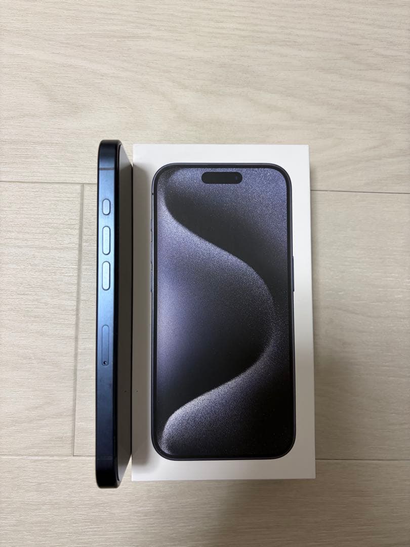 iPhone 15 Pro 256GB ブルーチタニウム