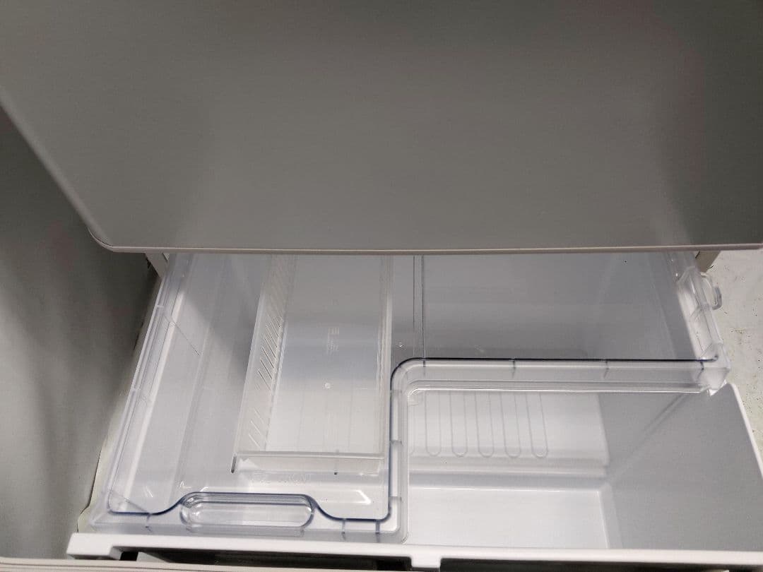 SHARP　2020年製　両開き　冷凍冷蔵庫　SJ-W352F-S