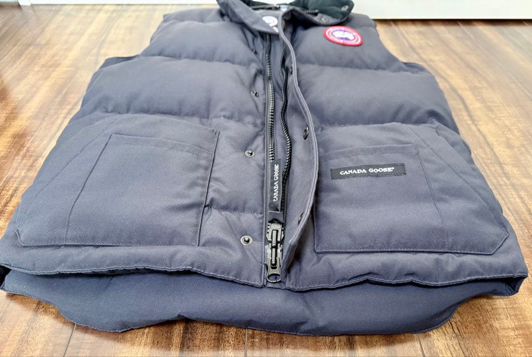 カナダグース/ FREESTYLE CREW VESTダウンベスト S/P