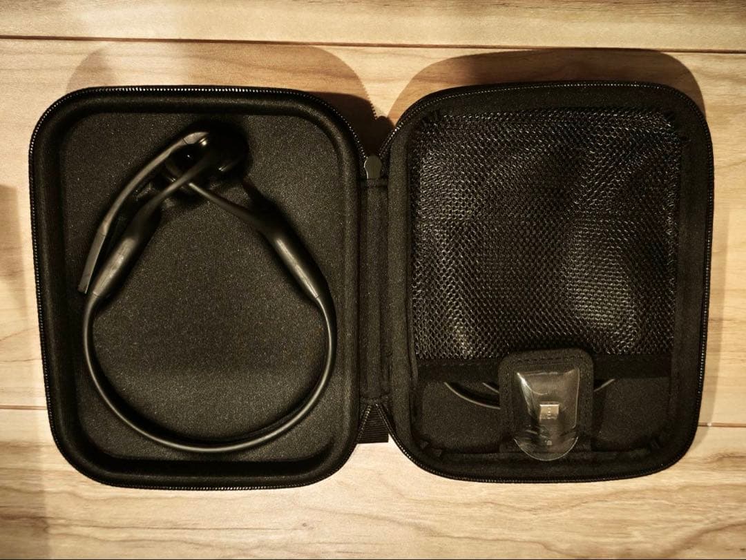 SHOKZ OPENCOMM UC 骨伝導イヤホン