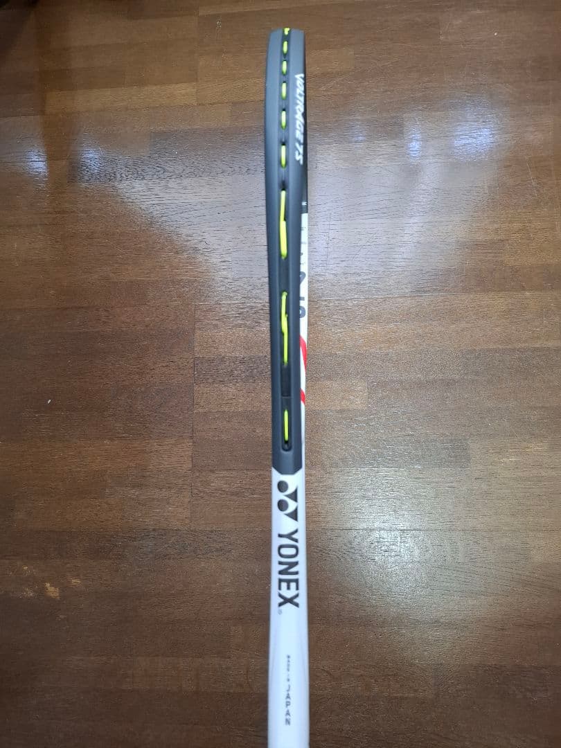 ボルトレイジ 7S VOLTRAGE 7S 軟式テニスラケット