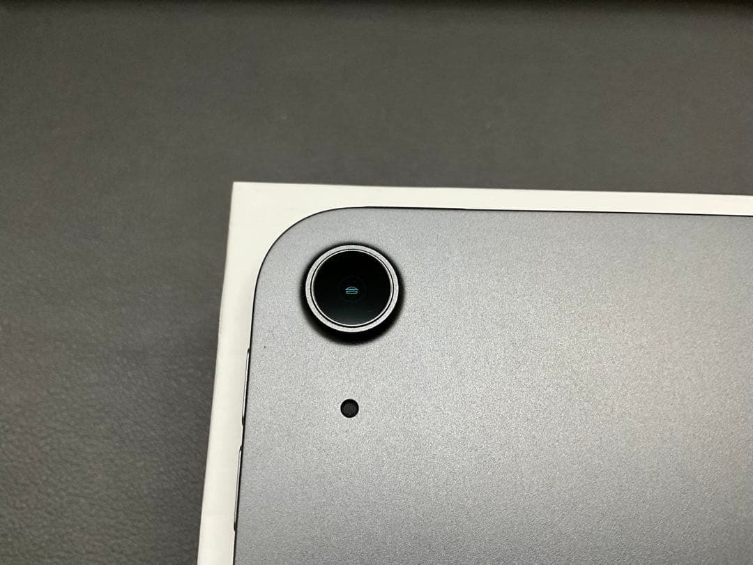 【早い者勝ち】iPad Air 第5世代 64GB Wi-Fi スペースグレー