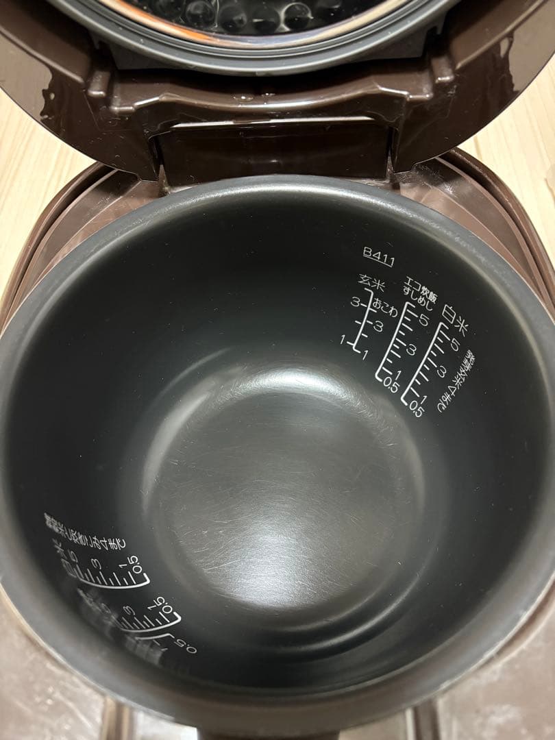 炊飯器 NP-V10 シルバー