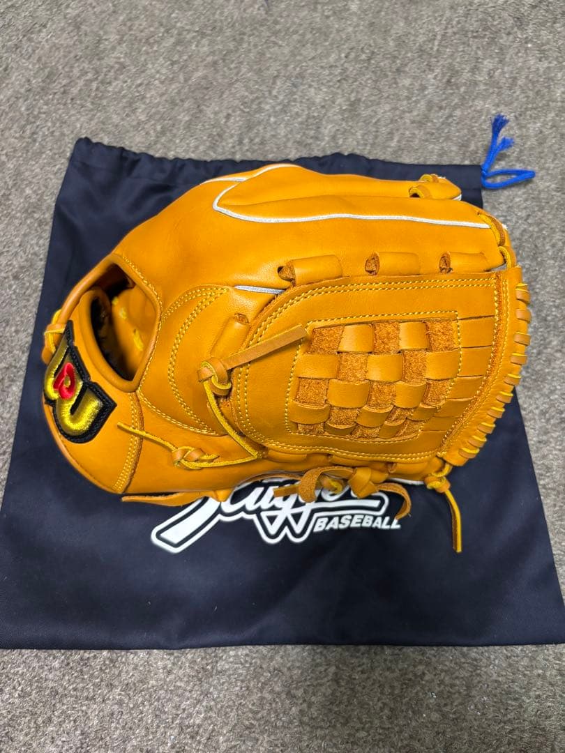 t*6様 本日限定値下げ　ワールドペガサス　桑田モデル　軟式　湯もみ型付け済み