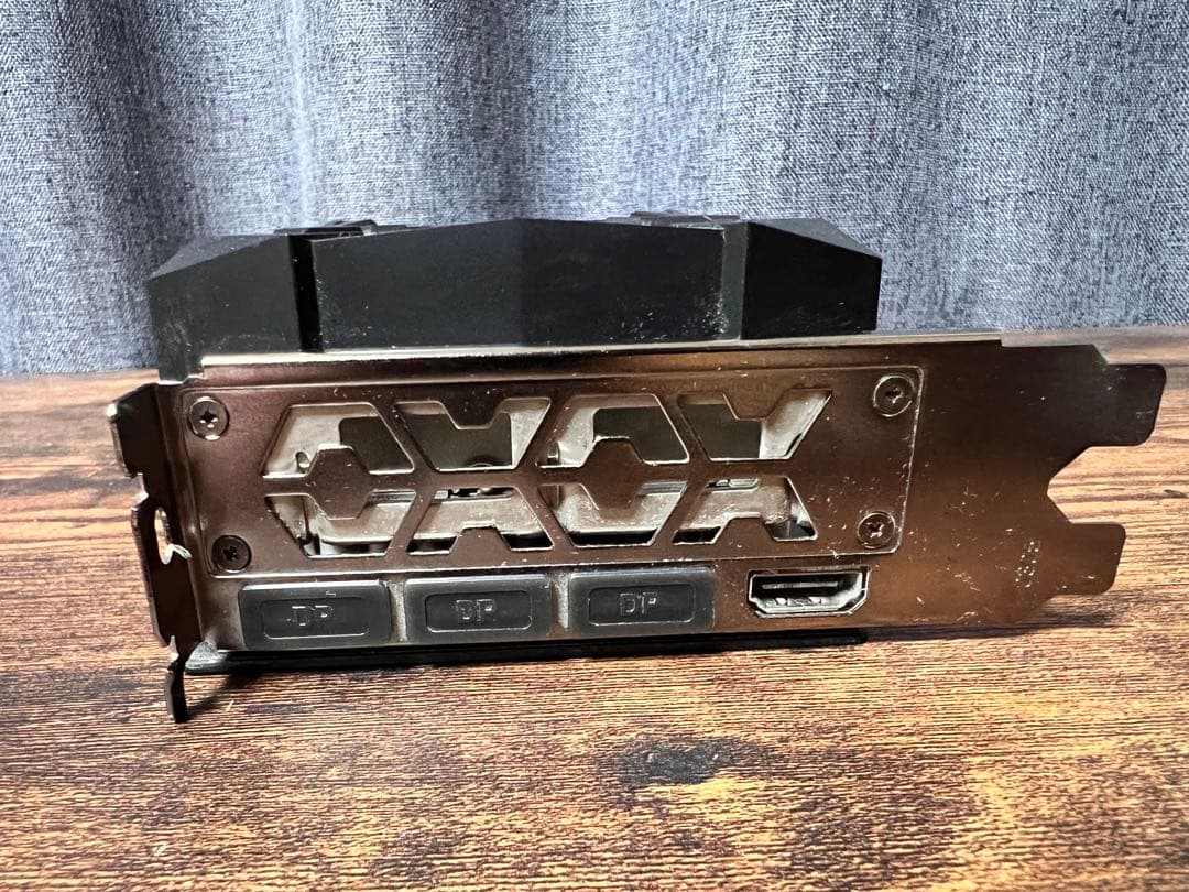 グラフィックボード・グラボ・ビデオカード GALAKURO GAMING RTX 3070 Ti 8g 111