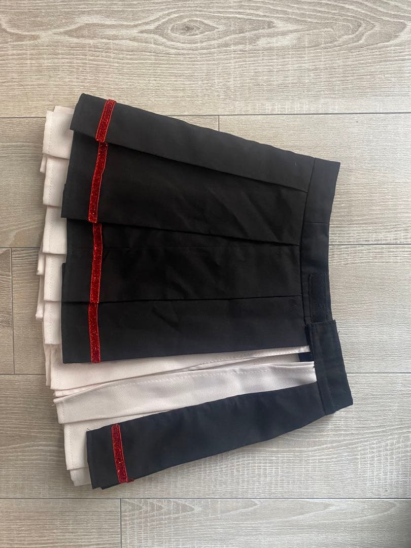 ブルーアーカイブ　狐坂ワカモ　コスプレ衣装　Sサイズ