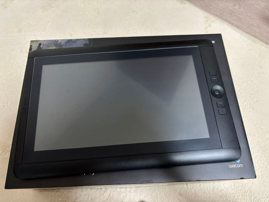 雪国様　Wacom Cintiq 13HD 液晶ペンタブレット本体