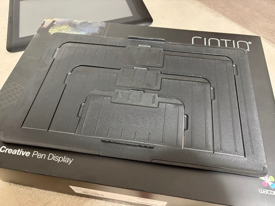 雪国様　Wacom Cintiq 13HD 液晶ペンタブレット本体