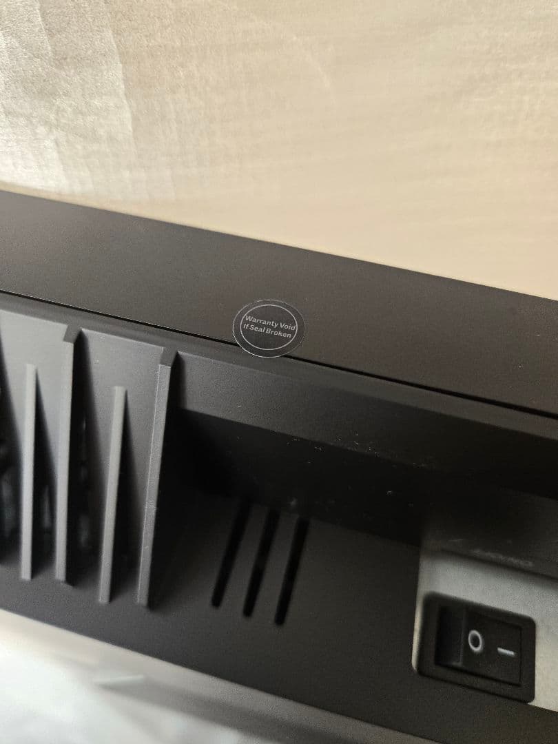 ディスプレイ・モニター本体 innocn 32M2V 4K 144Hz HDR1000