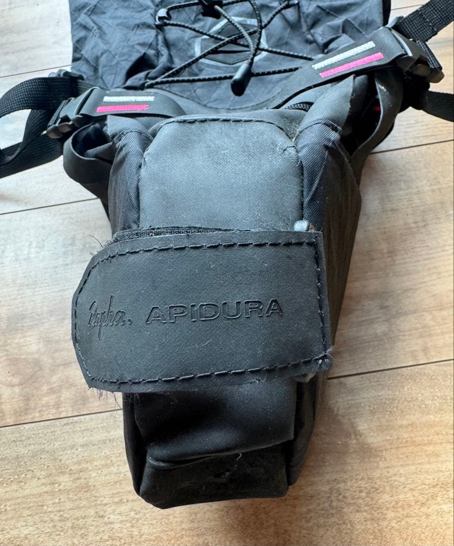 Rapha APIDURA サドルバック　ラファ×アピデュラ