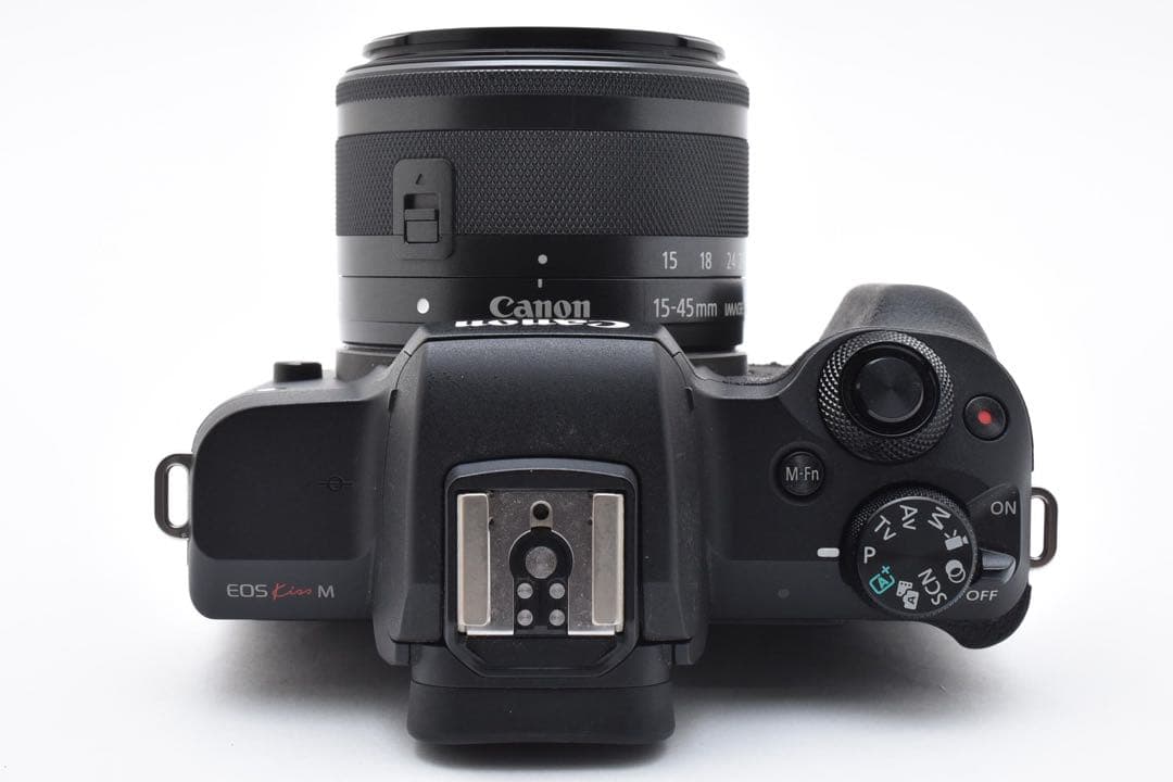 デジタルカメラ CANON EOS KISS M EF-M 15-45mm IS STM