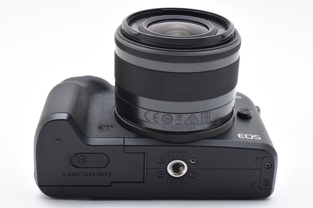 デジタルカメラ CANON EOS KISS M EF-M 15-45mm IS STM