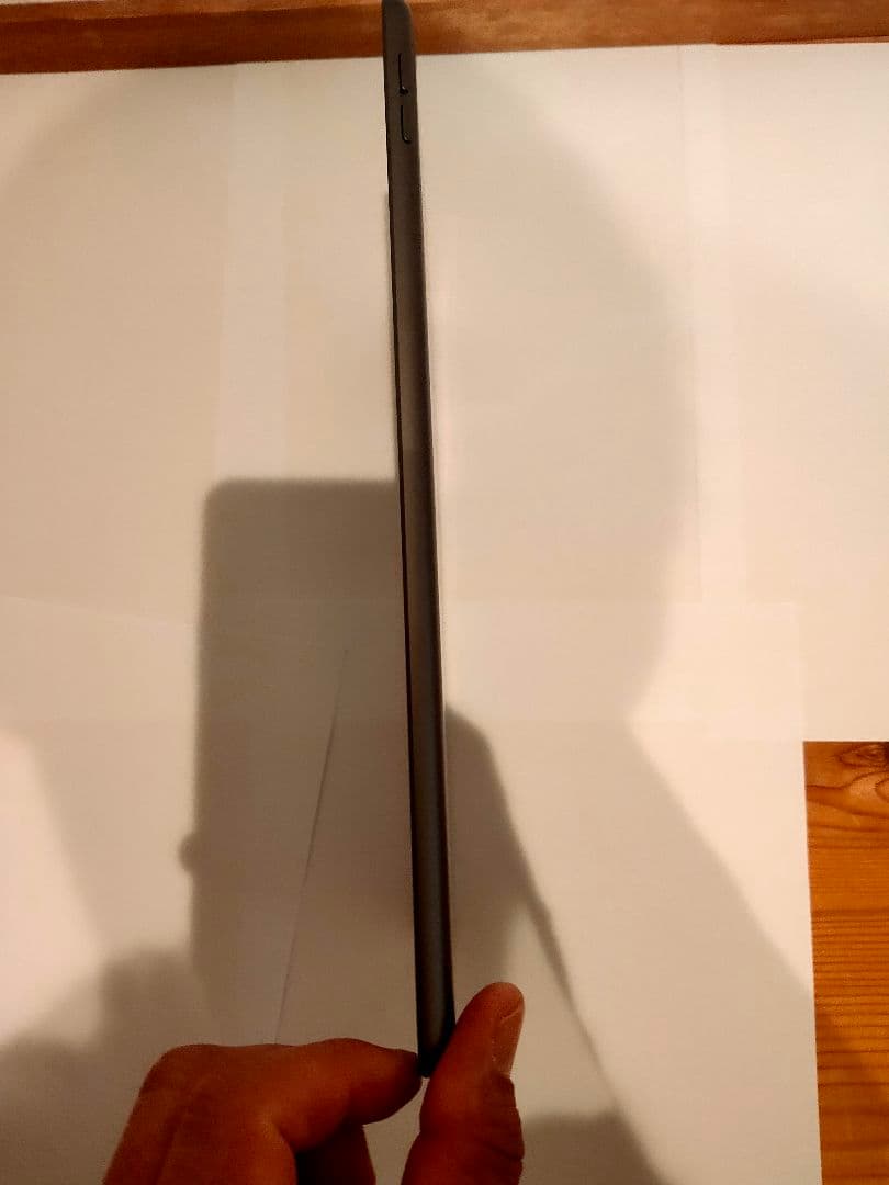 超美品 iPad 第7世代 32GB WiFiモデル スペースグレイ 本体のみ