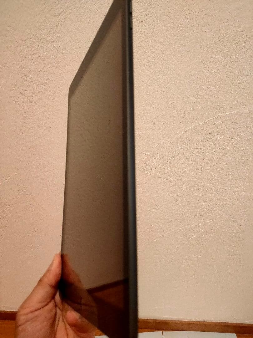 超美品 iPad 第7世代 32GB WiFiモデル スペースグレイ 本体のみ