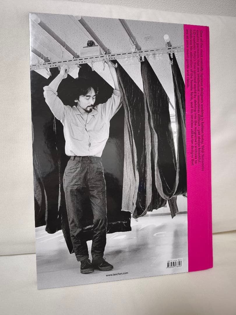 【希少】Yohji Yamamoto / Terry Jones 洋書