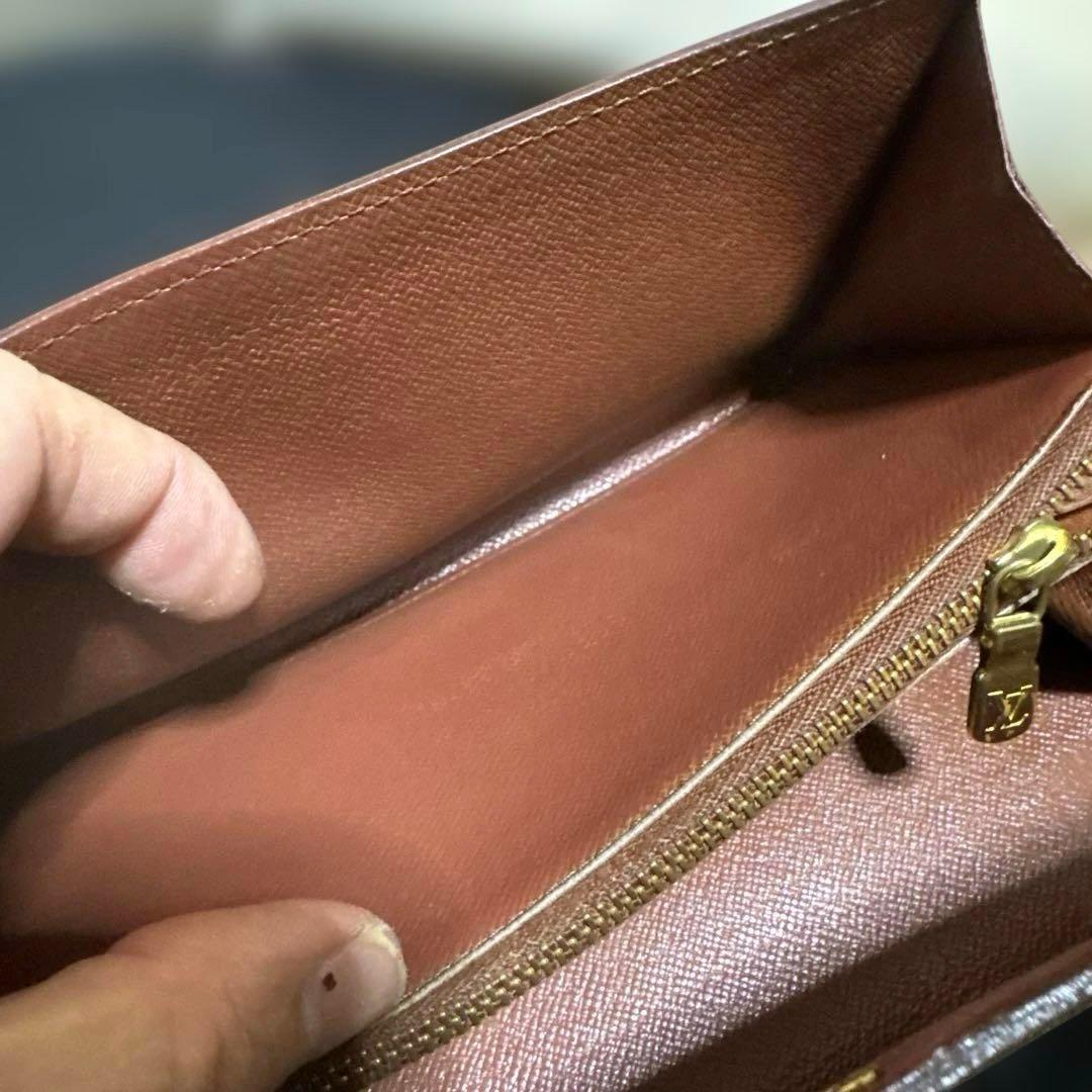 23☆良品☆カード2枚タイプ♪サラ長財布