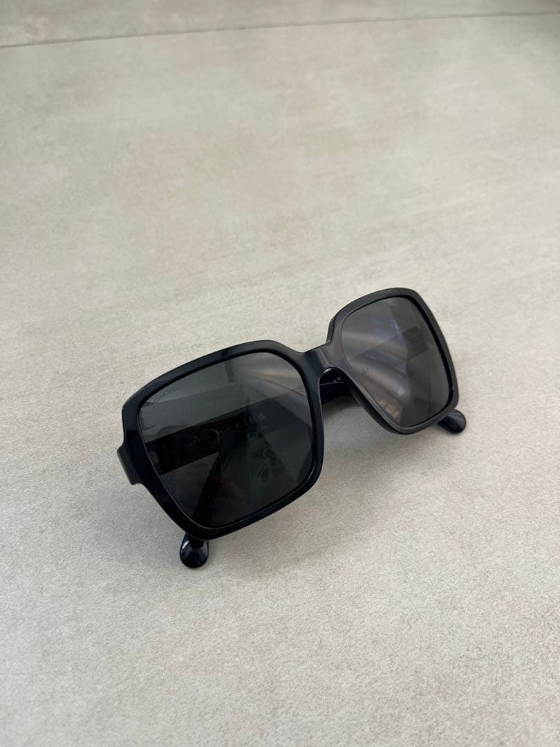 【ほぼ未使用】CHANEL スクエアサングラス 5408 ブラック