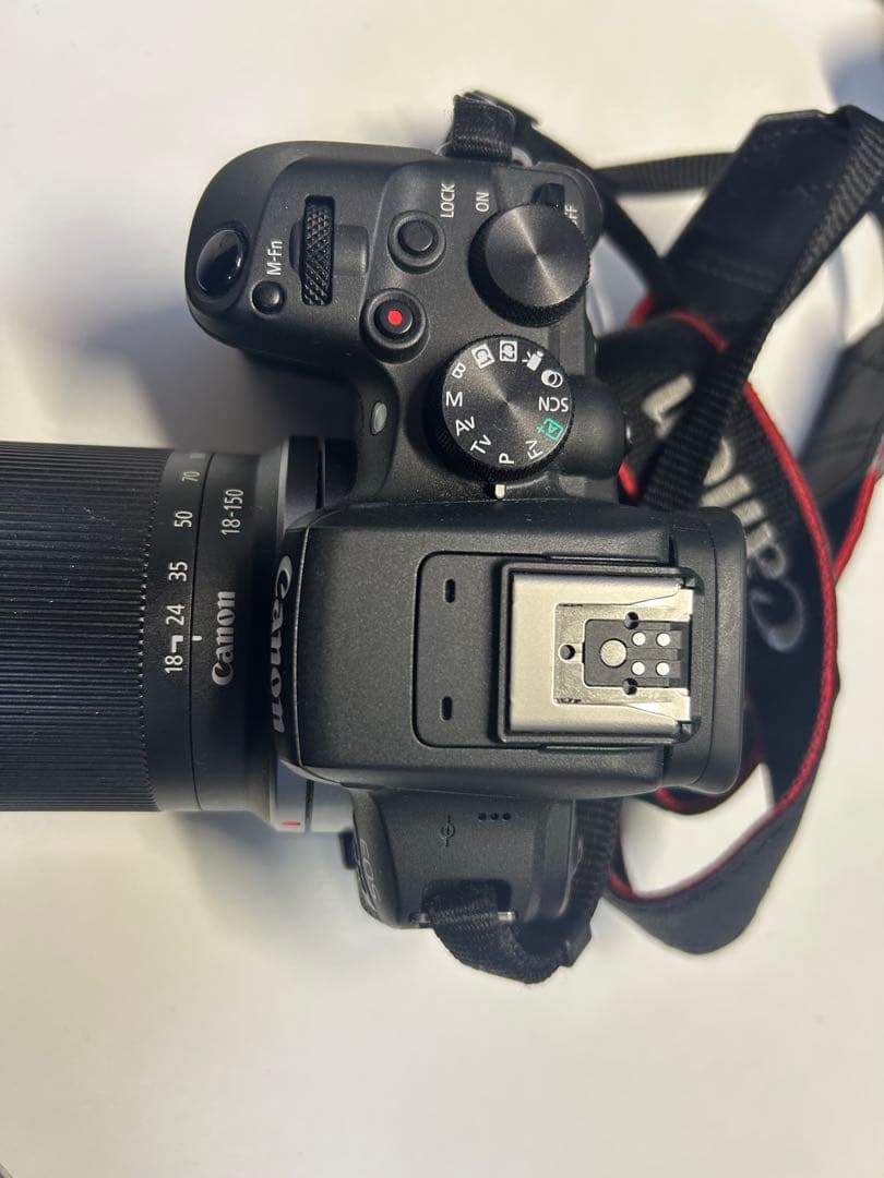 Canon EOS R10 ミラーレスカメラ 18-50mmレンズ付き