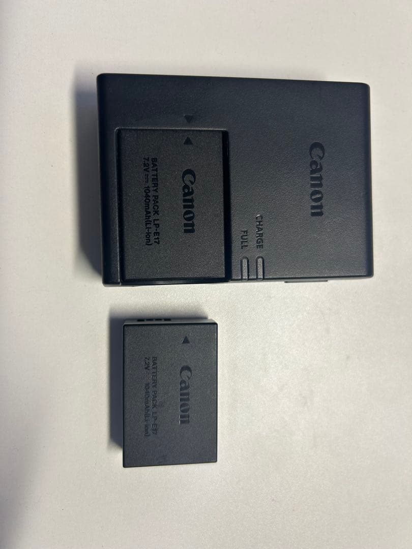 Canon EOS R10 ミラーレスカメラ 18-50mmレンズ付き