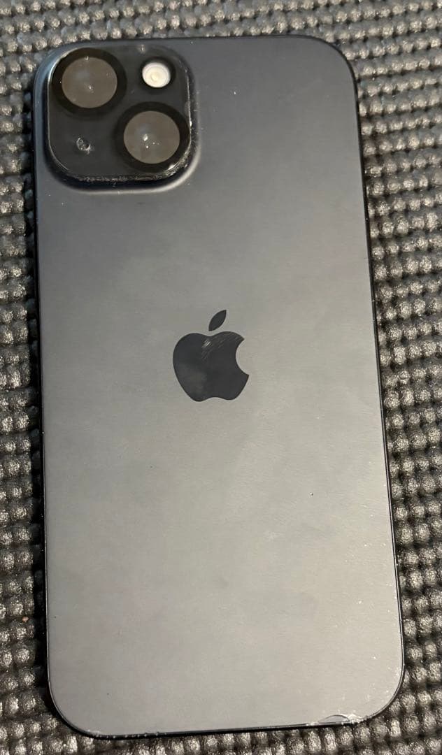 iPhone15 Apple SIMフリー本体128GB+米軍規格ケース付き