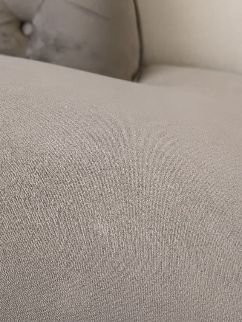 【匿名配送】ロウヤ ソファ　2人掛けカウチソファ ベルベット調グレー　LOWYA