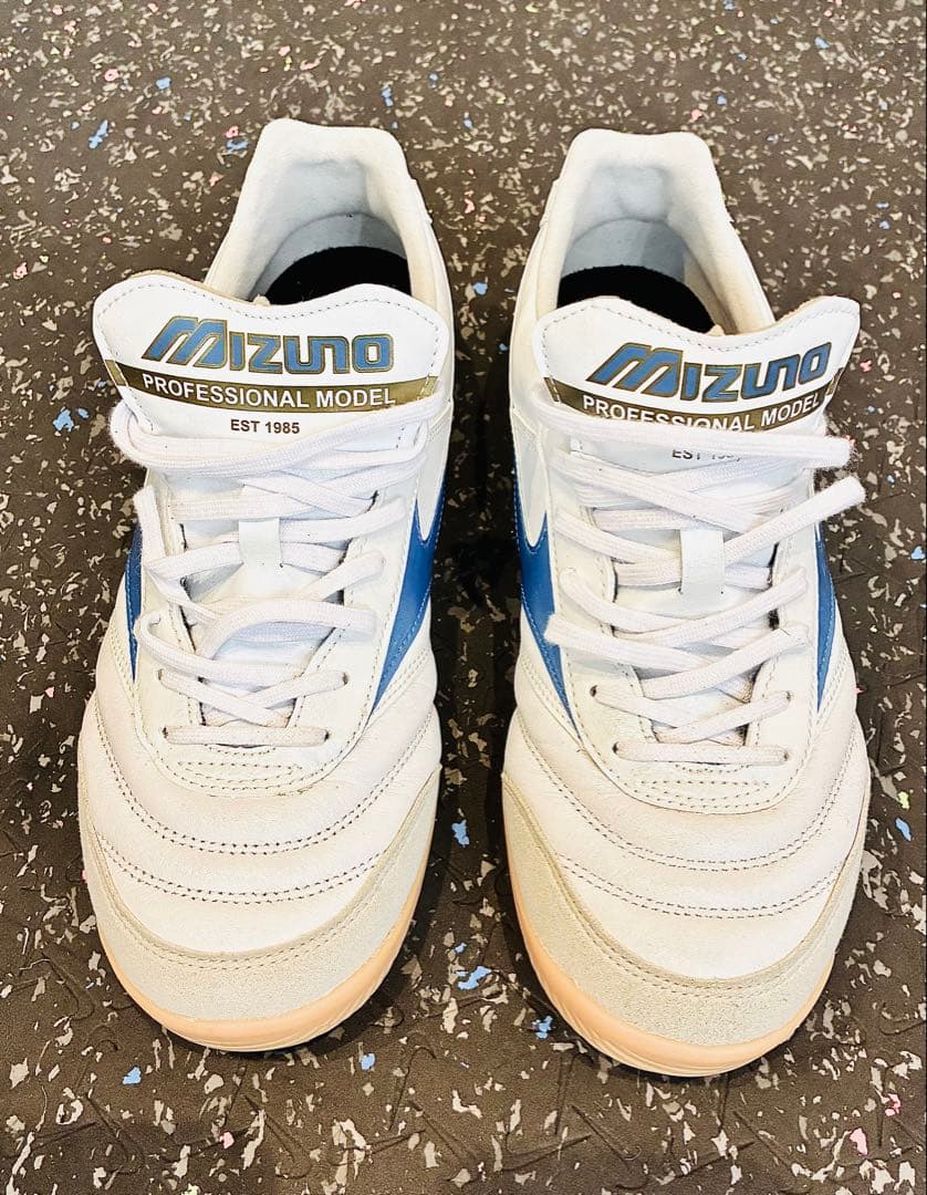 モレリア　サラ　pro 26cm フットサルシューズ