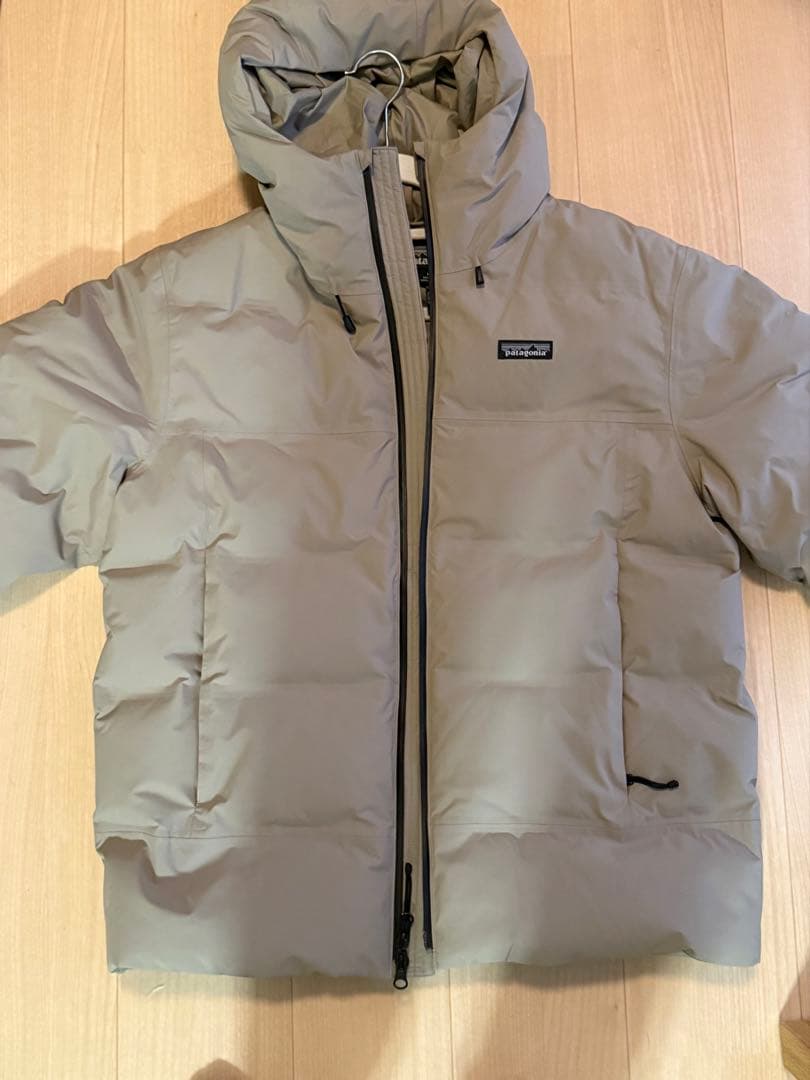 patagonia ダウンジャケット Mサイズ グレー