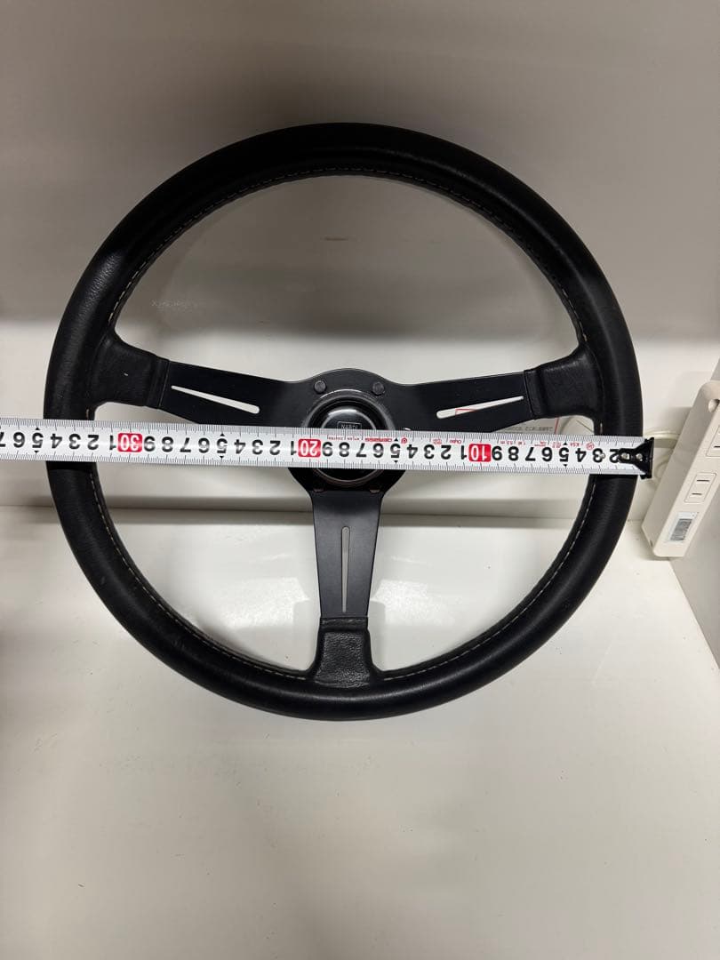 【本日限定価格＋送料込み】NARDI TORINO ステアリング 当時物　本体