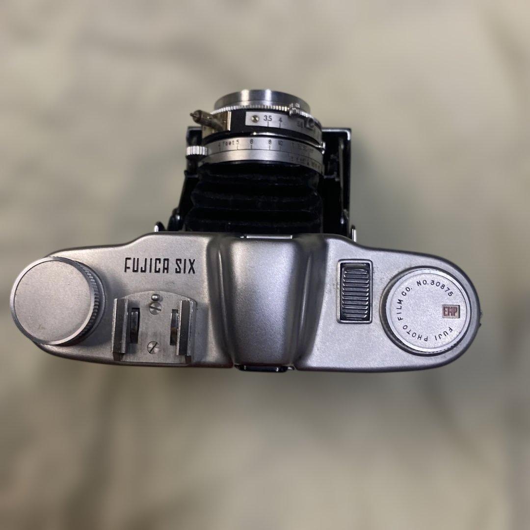 Fujica Six レンジファインダーカメラ