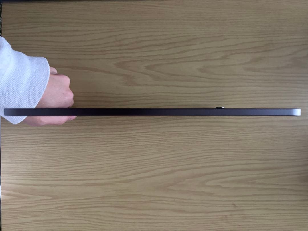 iPad Air(第5世代)64GB Wi-Fiモデル スペースグレイ