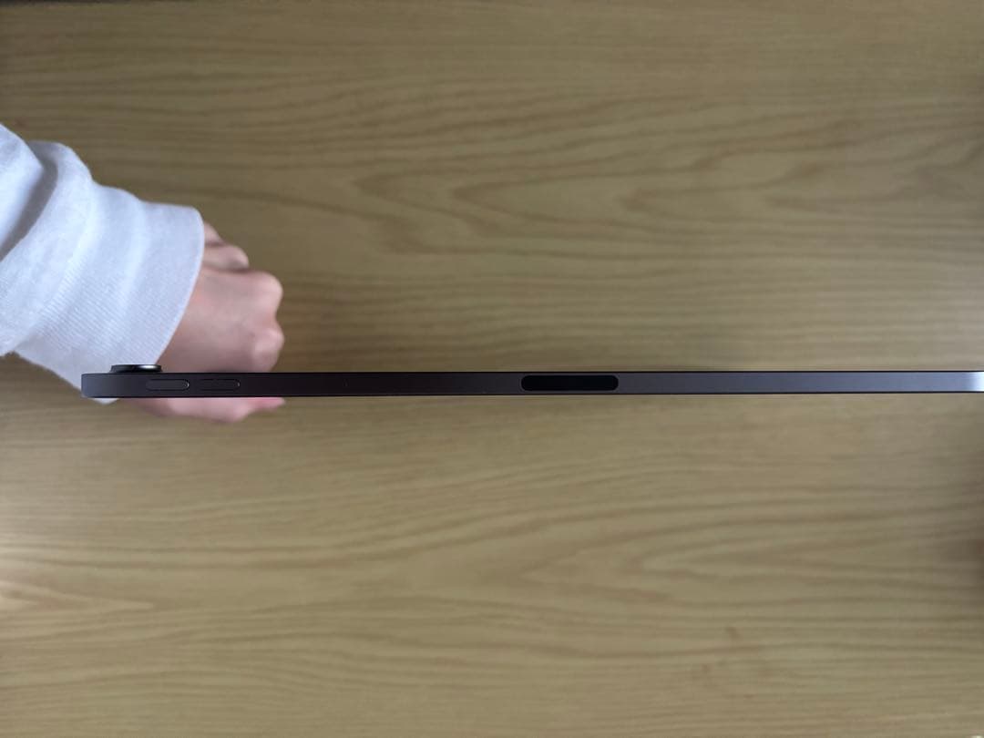 iPad Air(第5世代)64GB Wi-Fiモデル スペースグレイ