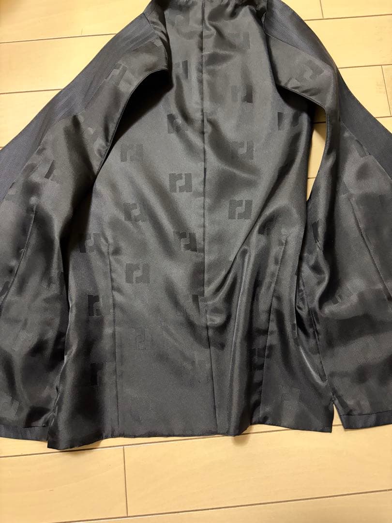 極美品。renoma。濃紺 ストライプ スーツ