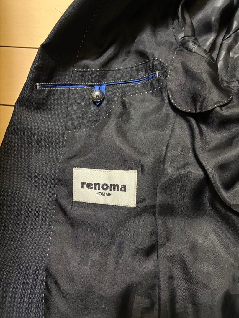 極美品。renoma。濃紺 ストライプ スーツ