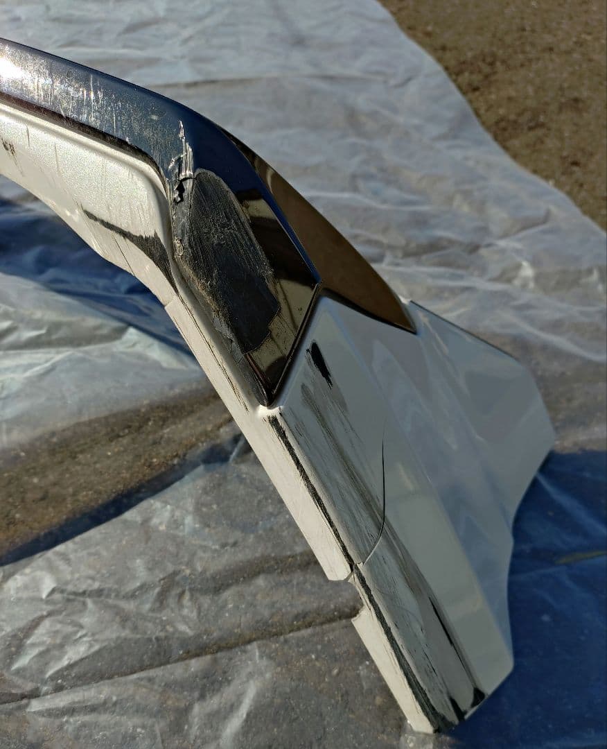 R*↓様 220系クラウン　フロントウィングスポイラー　中古品