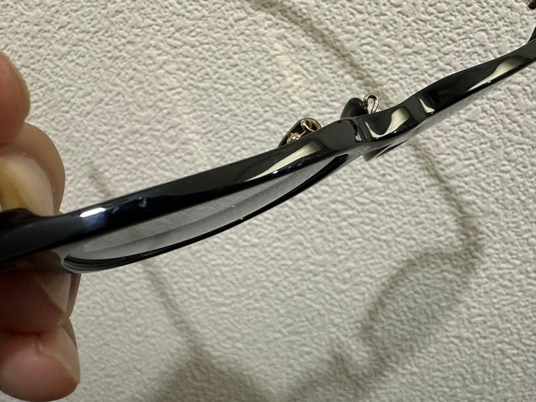 最終価格　1/11迄　TOM FORD サングラス ケース付き