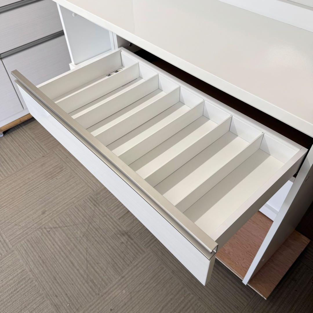 【超美品‼️】定価104,000円♪ ニトリ 120cm幅キッチンボード 食器棚