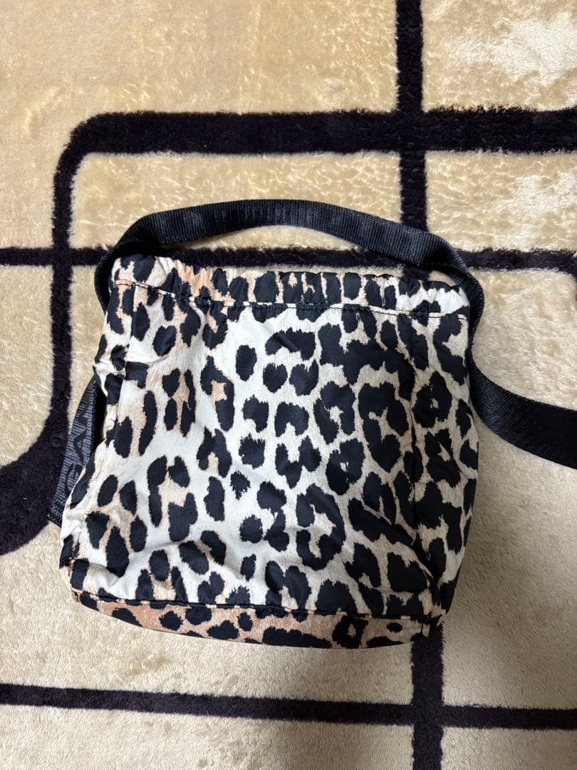 GANNI バッグ　ヒョウ柄