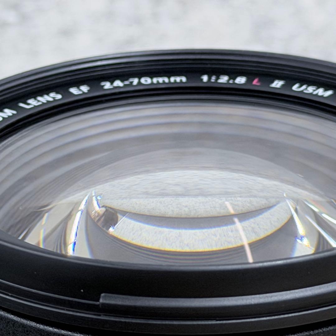 新品 CanonキヤノンEF24-70mm f2.8L Ⅱ USMズームレンズ