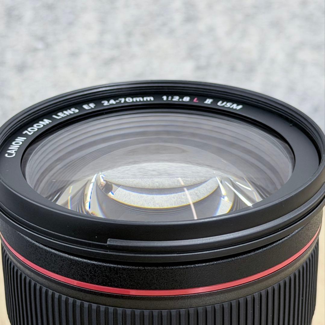 新品 CanonキヤノンEF24-70mm f2.8L Ⅱ USMズームレンズ