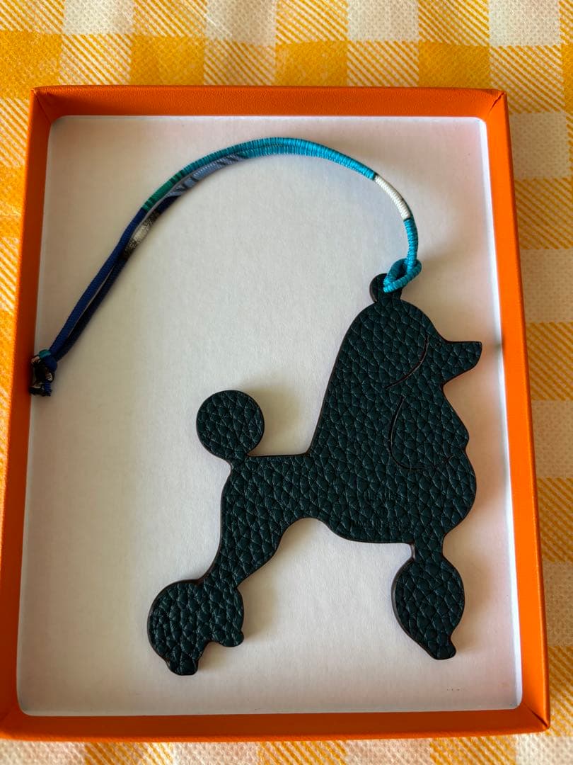 HERMES プティアッシュ　プードルチャーム