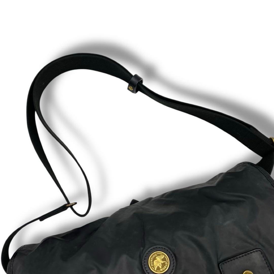 良品 ハンティングワールド バチュー クロス サーパス メッセンジャー バッグ