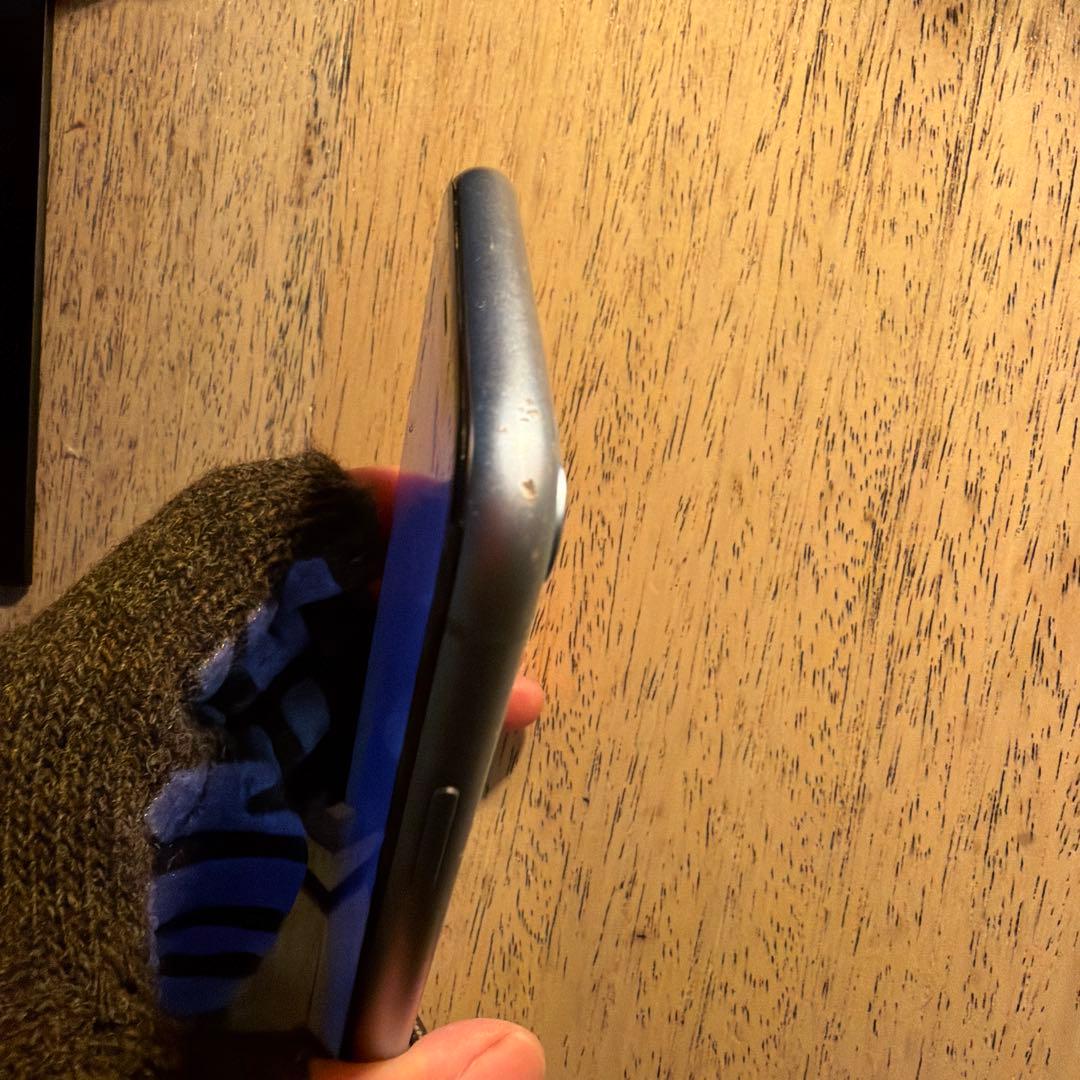 iPhone XR 64GB ブルー　画面割れ