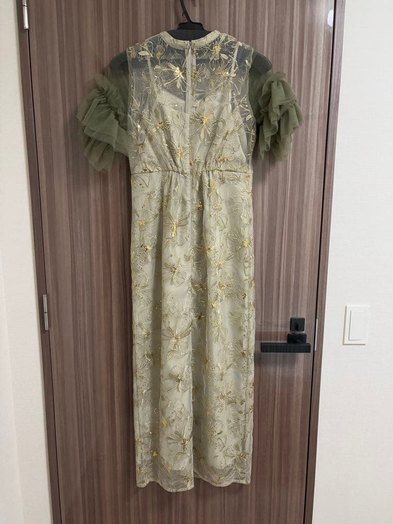 ニアナ スパンコール刺繍レースドレス