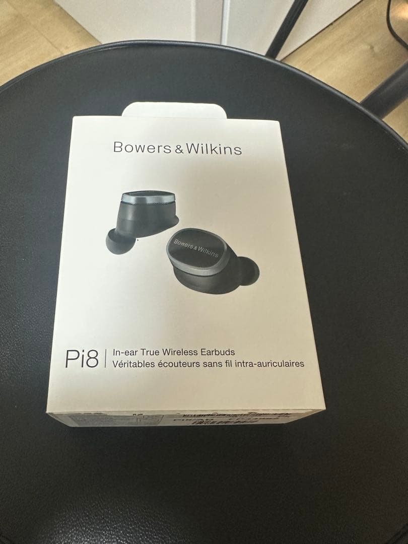 u*a様 Bowers & Wilkins Pi8 ワイヤレスイヤホン(美品)